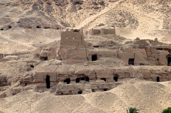 Very old ruins, West Aswan