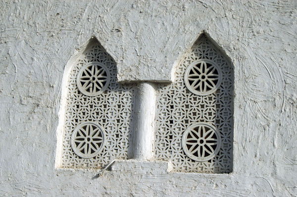 Lattice windows of the old souq mosque, Al Qebab