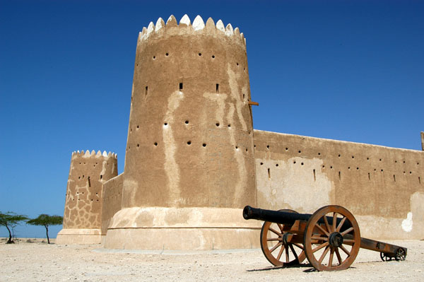 Cannon and the western towers, Al Zubara Fort