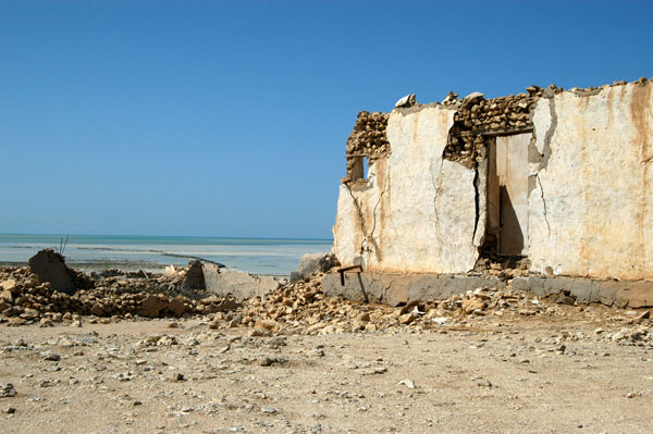 Ruins of old houses, Al Jumail