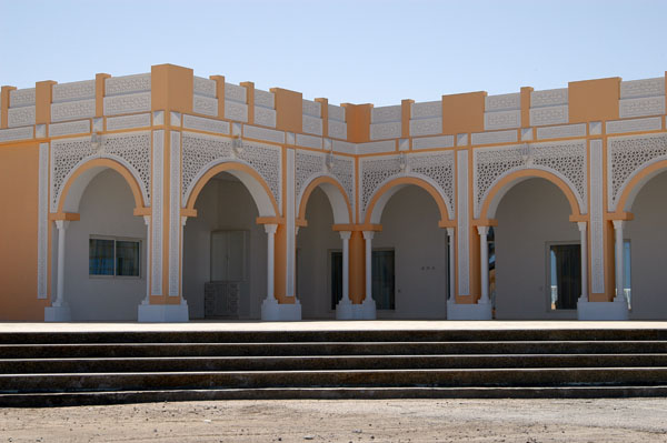 Unusual open form for an Arabian villa