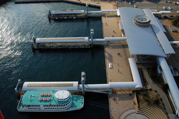 Naka Pier Central Terminal, Kobe