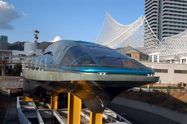 Yamato 1, built at Kobe Shipyard by Mitsubishi Heavy Industries in 1989, completed in 1992