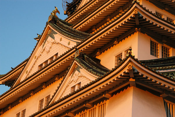 Osaka Castle donjon detail