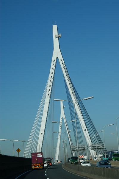 Tenpozan Bridge
