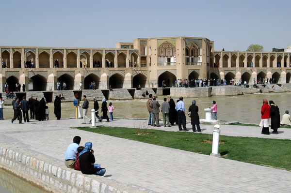 South bank of Zayandeh River