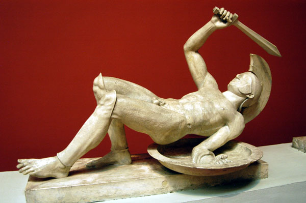 Fallen Warrior from the east pediment of the Temple of Athena Aphaia at Aegina (Glyptotek Munich)