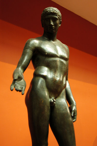 Idolino, youth athlete (Uffizi, Florence)