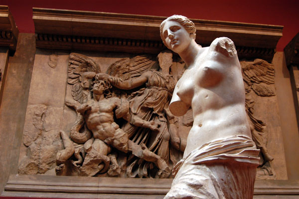 Venus de Milo (Louvre)