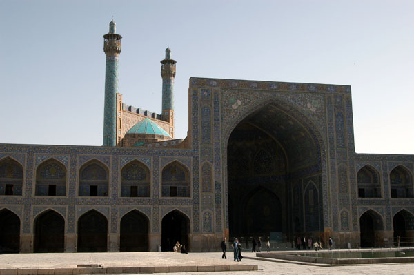 North iwan and entrance gate, Imam Mosque