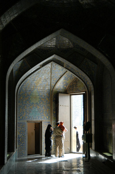 Entrance corridor, Sheikh Lotfollah Mosque