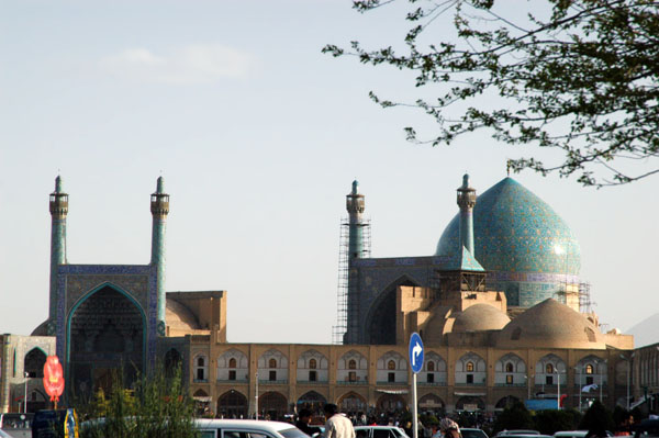 Imam Mosque, Imam Square