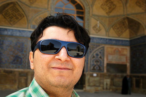 Behzad the guide, Jameh Mosque