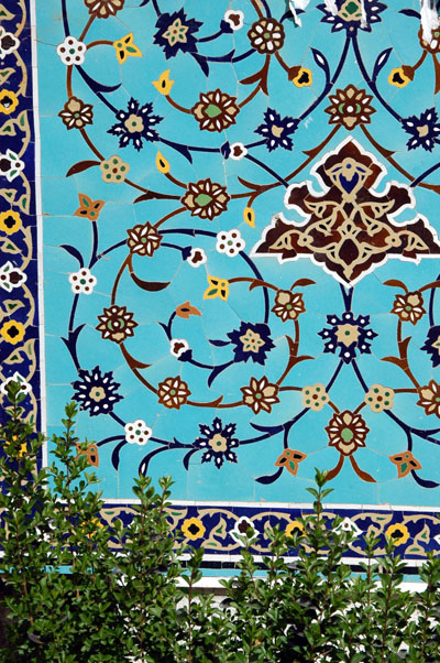Persian mosaic tiles, Khanju Square
