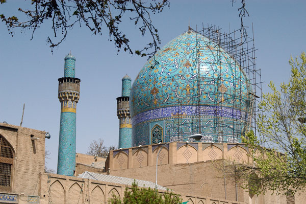 Madraseh-ye Chahar Bagh, Isfahan 1704-1714