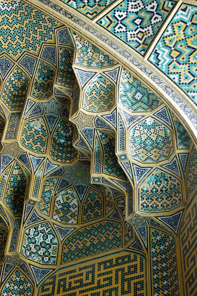 Tile ceiling, Madraseh-ye Chahar Bagh