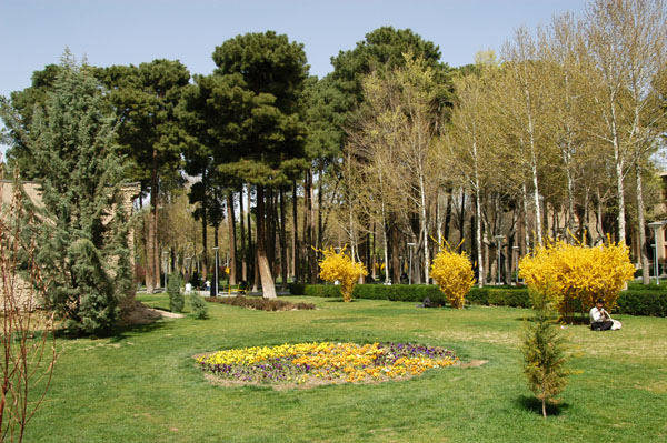 Parkland around the Hasht Behesht Palace, Isfahan