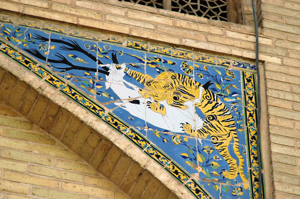 Tiger attacking a deer, Hasht Behesht Palace