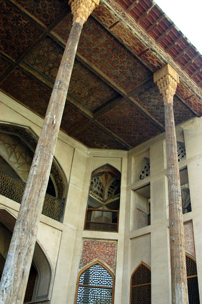 Columns, Hasht Behesht Palace