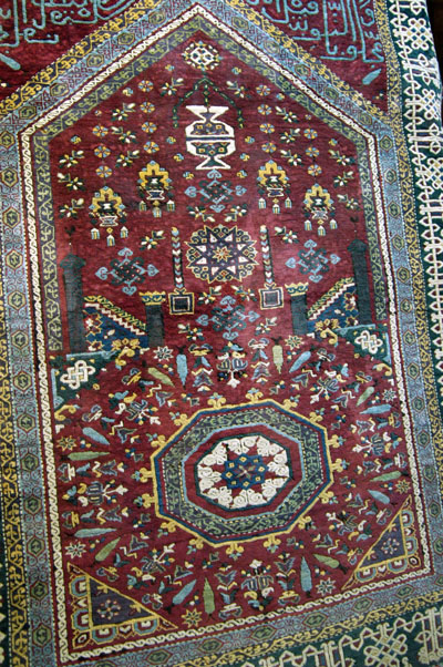 Antique prayer rug, Chehel Sotun Palace