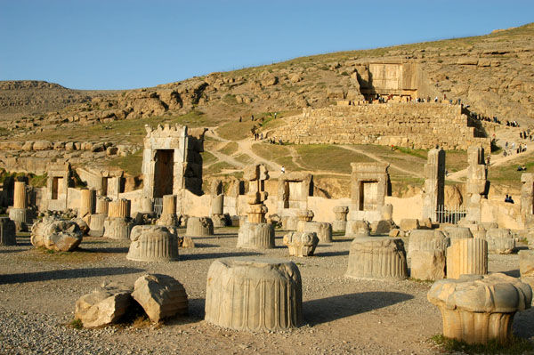 Palace of 100 Columns
