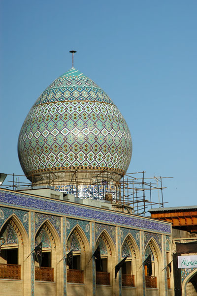 Tile covered dome, Shah-e Cheragh