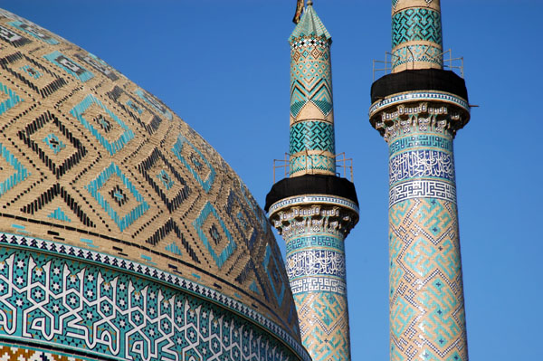 Jameh Mosque dome and minarets from the south