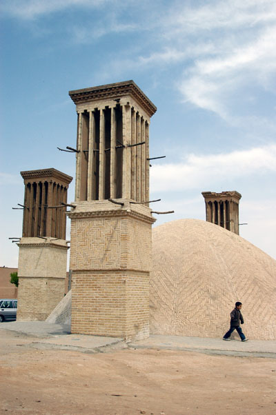 Ab Anbar Rostam Giv, Yazd