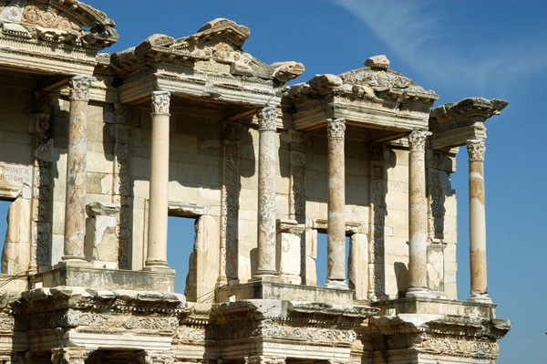 Detail of the upper gallery, Library of Celsus