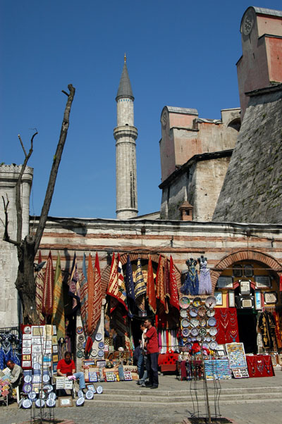Shops outside the Aya Sofya