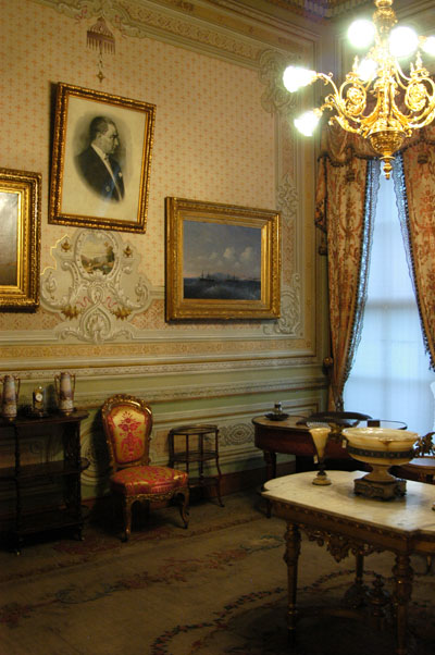 Atatrk's study, Dolmabahce Palace