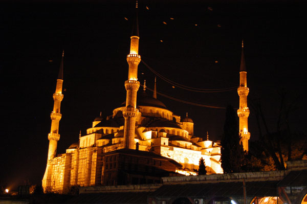 Sultanahmet Mosque (Blue Mosque) at night
