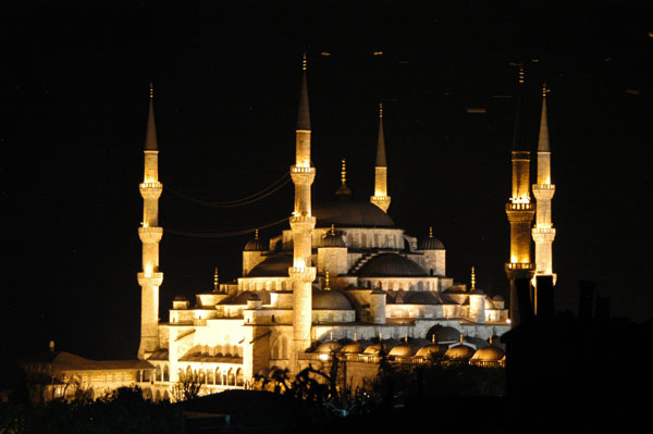 Sultanahmet Mosque (Blue Mosque) at night