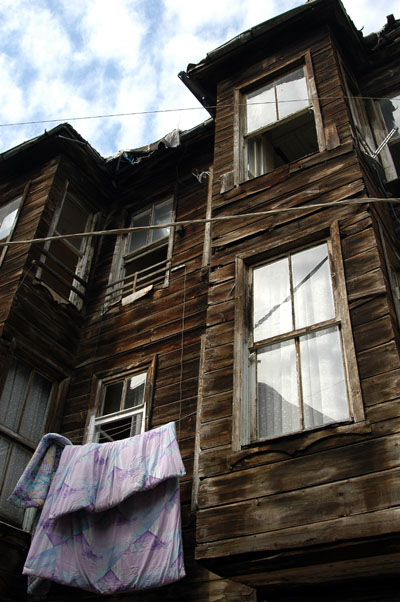 Old wooden house, Tavukhane Sk.