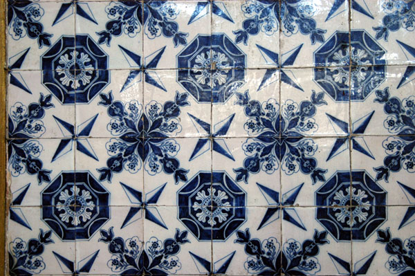 Dutch blue glazed tiles in the Imperial Hall