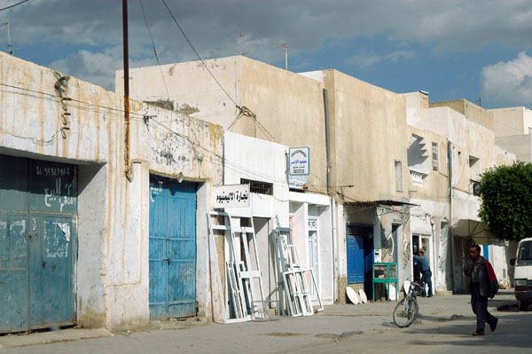 Street scene in Kairouan as we head for the medina