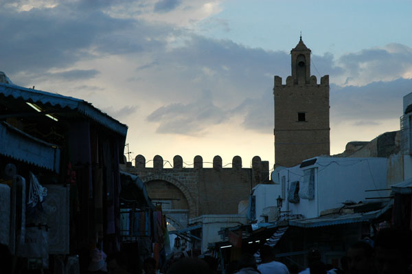 Dusk falls over the Kairouan medina