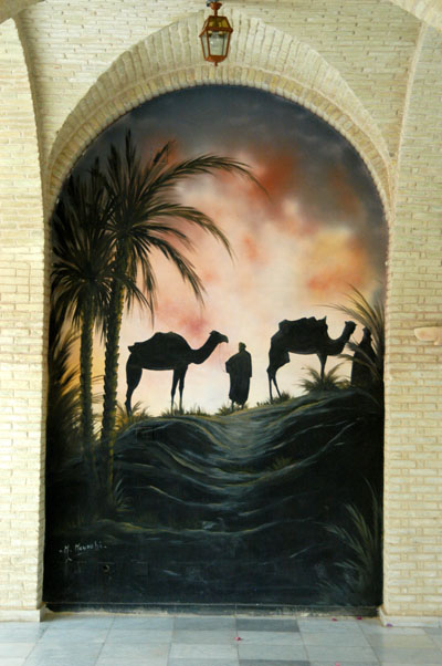 Wall murals in the Grand Hotel de l'Oasis