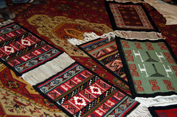 Berber carpets, Tozeur