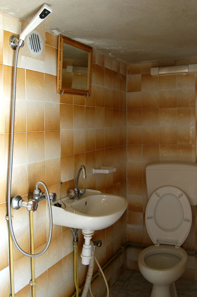 Modern bathroom, Residence Douiret