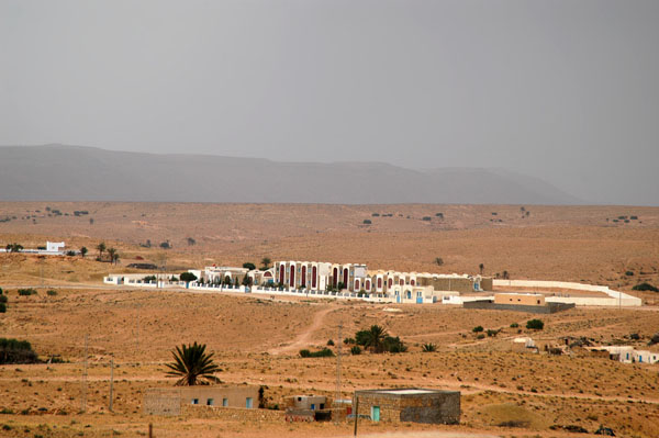 A modern school in the desert