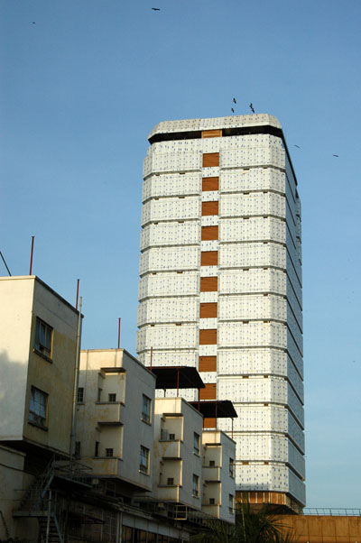 New building, Kampala Rd