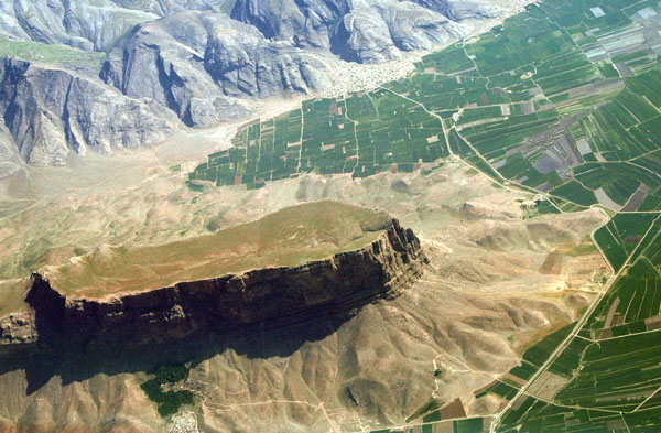 Mesa, Fars Province, northwest of Persepolis