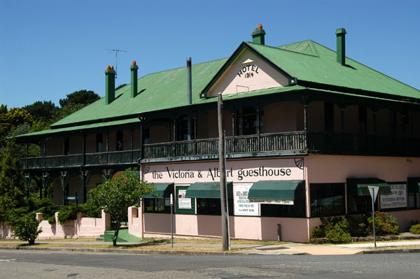 The Victoria & Albert Guesthouse, 19 Station Street, Mount Victoria, Blue Mountains