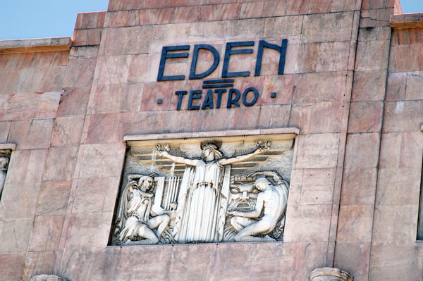 Eden Theatre, Praça does Restauradores