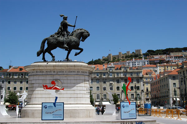 Praça da Figueira - Equestrian statue of Dom João I