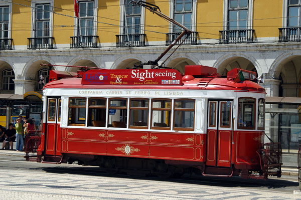 Tram passing Praça do Comércio