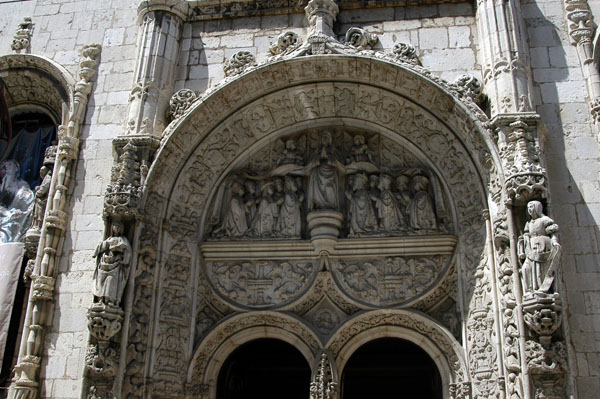 Portal de Nossa Senhora da Conceição Velha, all that remains of the original 15th C. church after the 1755 earthquake