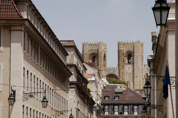 Sé Catedral in the distance from Baixa