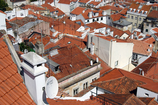 Red rooftops, Alfama